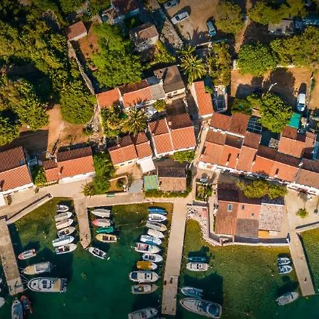 Punta Blue & Orange 5 M From The Sea *