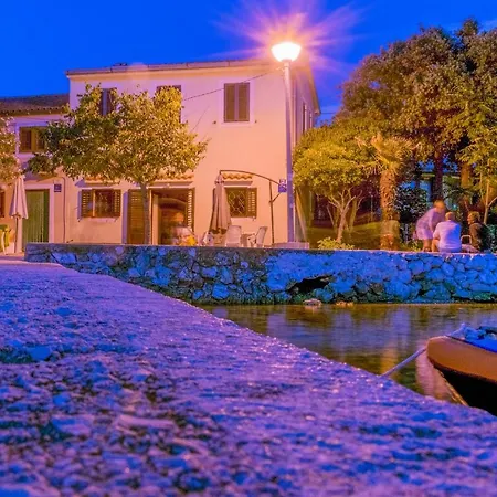 Punta Blue & Orange 5 M From The Sea Punta Križa