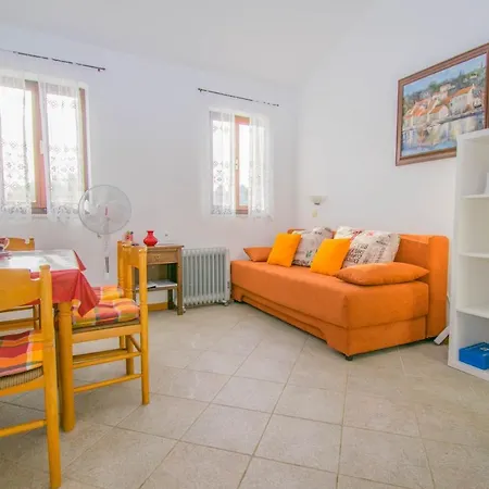 Punta Blue & Orange 5 M From The Sea * Punta Križa