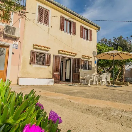 Punta Blue & Orange 5 M From The Sea 公寓 Punta Križa