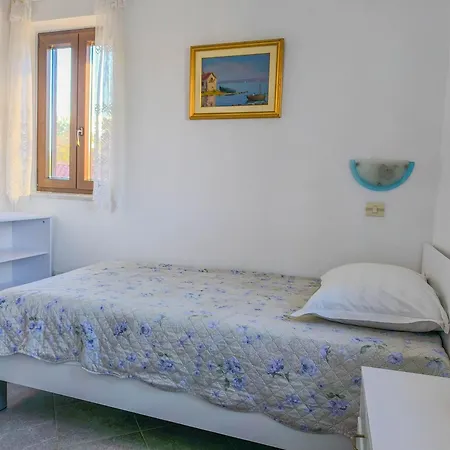 Apartment Punta Blue & Orange 5 M From The Sea