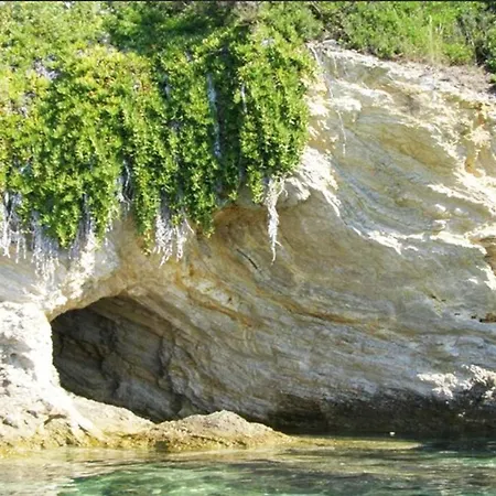 Punta Blue & Orange 5 M From The Sea 公寓 Punta Križa