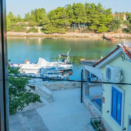 Punta Blue & Orange 5 M From The Sea